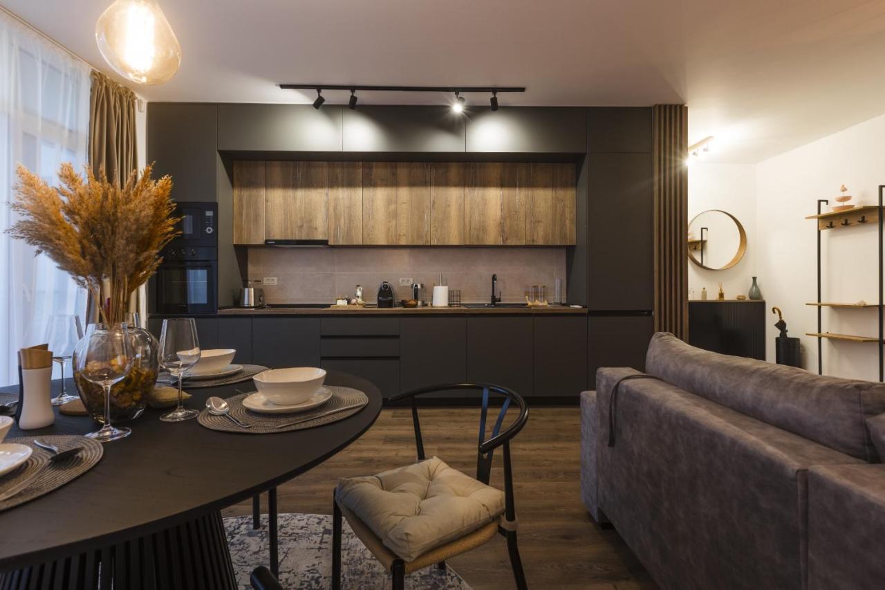 טימישוארה Apartment Near Iulius Mall With Balcony & Private Parking מראה חיצוני תמונה