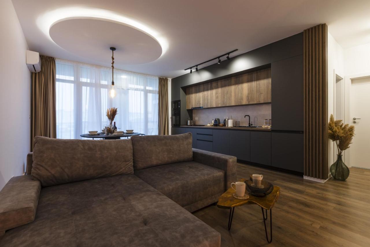 טימישוארה Apartment Near Iulius Mall With Balcony & Private Parking מראה חיצוני תמונה