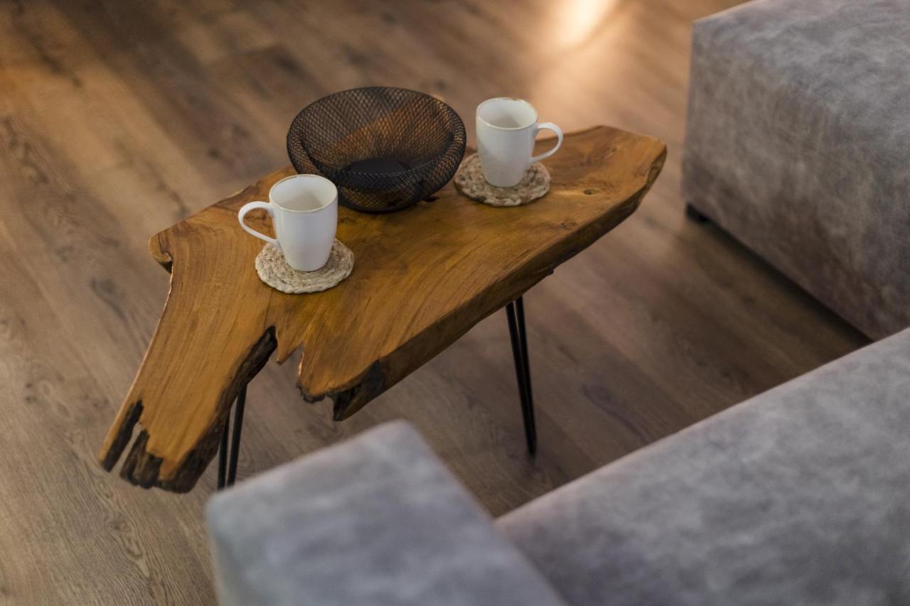 טימישוארה Apartment Near Iulius Mall With Balcony & Private Parking מראה חיצוני תמונה