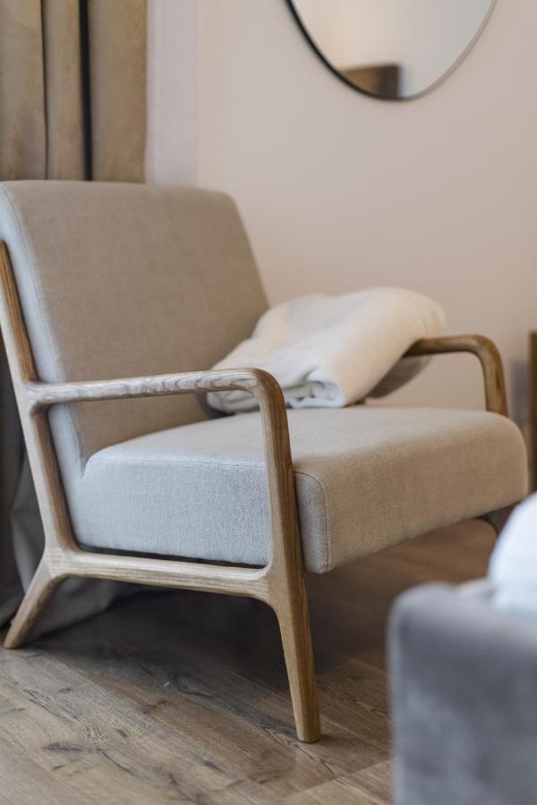 טימישוארה Apartment Near Iulius Mall With Balcony & Private Parking מראה חיצוני תמונה