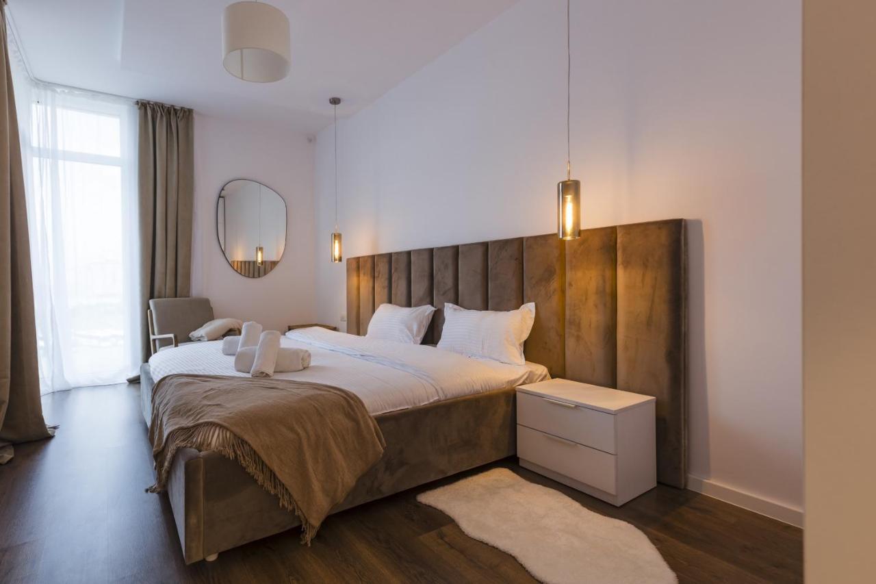 טימישוארה Apartment Near Iulius Mall With Balcony & Private Parking מראה חיצוני תמונה